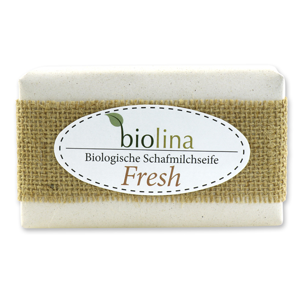 Biolina Schafmilchseife 200g verpackt mit beigen Papier und Juteband, Fresh 