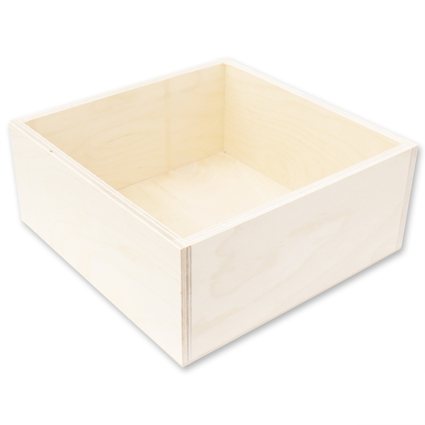 Wooden box 