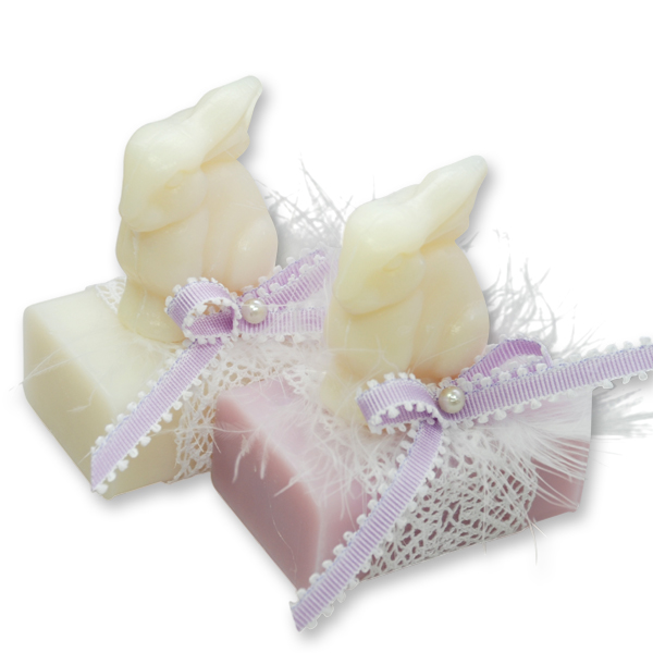 Schafmilchseife eckig 100g dekoriert mit Seife Zwerghase 40g, Classic/Flieder 