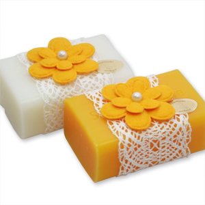 Sheep milk soap 100g, decorated with a flower, Classic/honey 