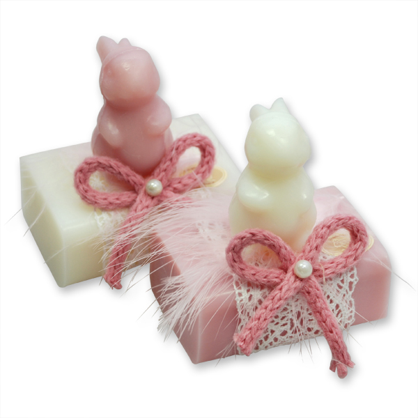 Schafmilchseife eckig 100g dekoriert mit Seife Hase Langohr 23g, Classic/Japanische Kirsche 