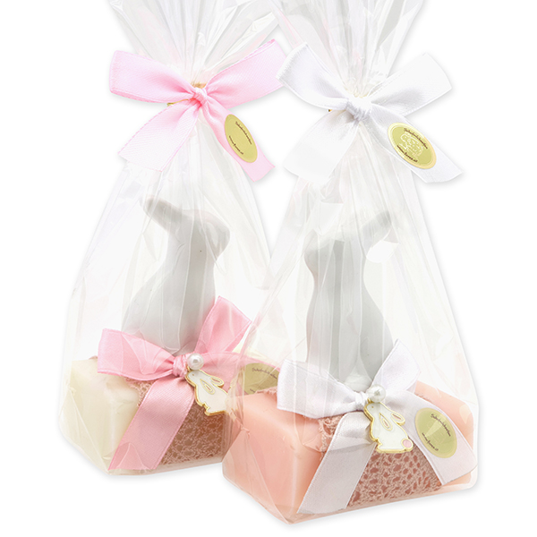 Schafmilchseife eckig 100g dekoriert mit Hase in Cello, Classic/Pfingstrose 
