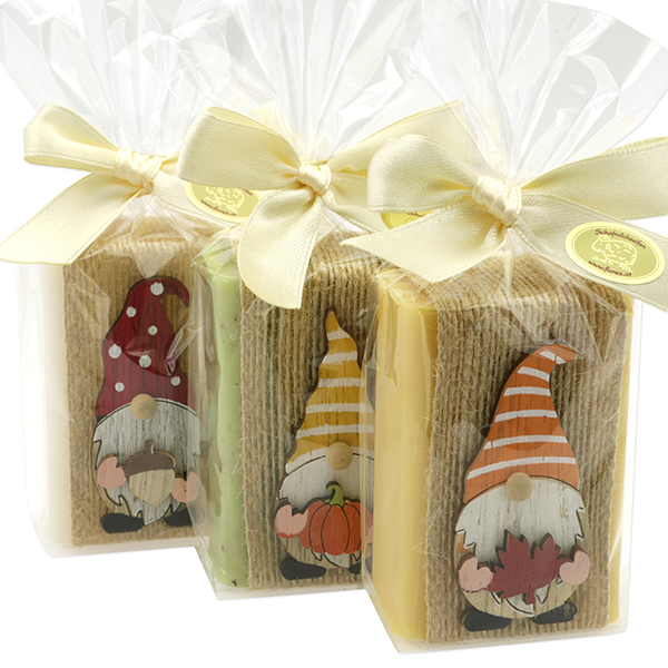 Sheep milk soap 100g decorated with a gnome in a cellophane, sorted 