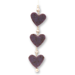 Schafmilchseife Herz mittel 3x23g hängend dekoriert mit Perlen, Lavendel 