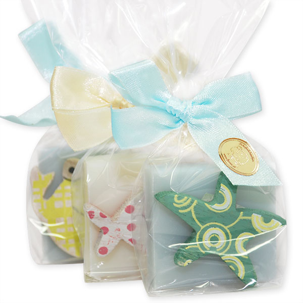 Sheep milk soap 35g decorated with wooden motives in a cellophane, Classic/forget-me-not 