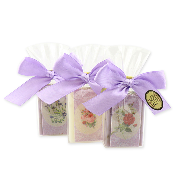 Sheep milk guest soap 25g, decorated with a ribbonin a cellophane, Classic/lavender 
