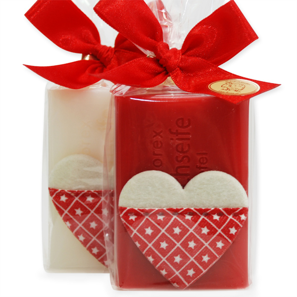 Schafmilchseife eckig 100g, dekoriert mit Stoffherz in Cello, Classic/Granatapfel 