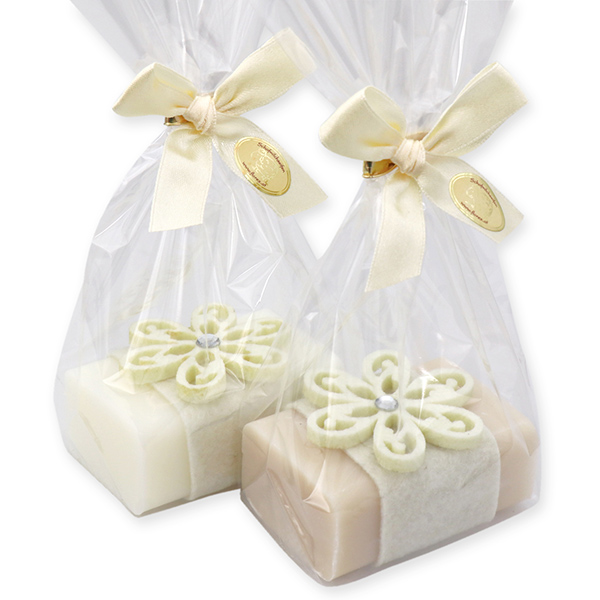 Sheep milk soap 100g decorated with felt
flower in a cellophane, Classic/almond oil 