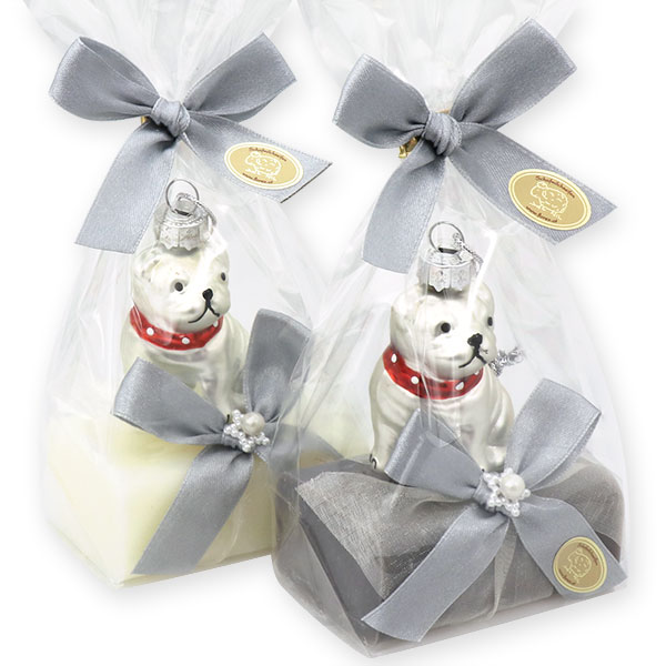 Schafmilchseife eckig 100g, dekoriert mit Mops in Cello, Classic/Christrose 