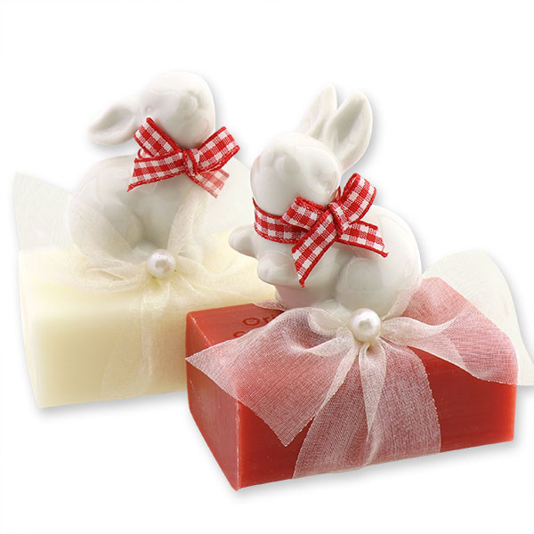 Schafmilchseife eckig 100g dekoriert mit Hase, Classic/Granatapfel 