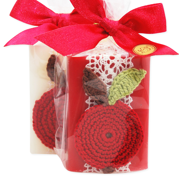 Sheep milk soap 100g, decorated with a crochet apple in a cellophane, Classic/pomegranate 