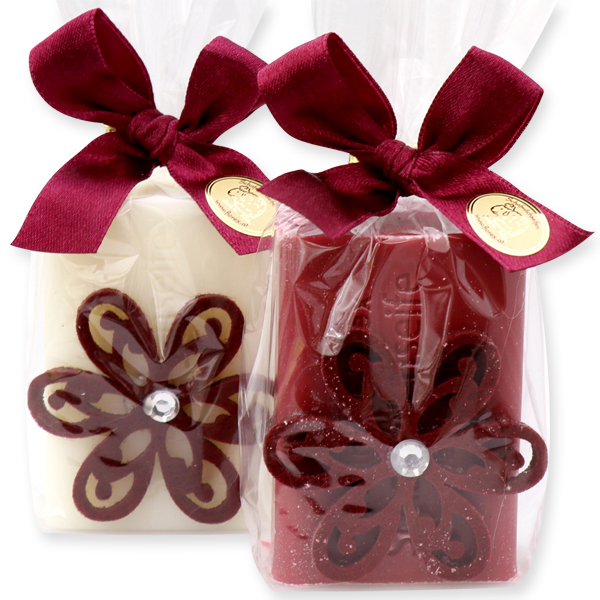 Sheep milk soap 100g, decorated with a felt flower in a cellophane, Classic/wild berry 