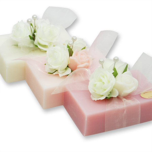 Schafmilchseife eckig 150g, dekoriert mit Seife Rose Florex 7g, sortiert 