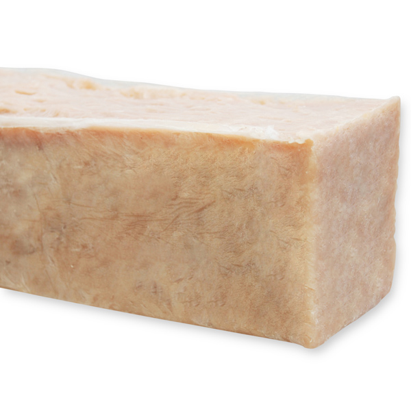 Cold-stirred sheep milk soap block about 2kg, Almond oil 