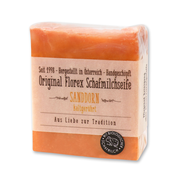 Kaltgerührte Schafmilchseife 150g mit transparenter Schleife in Cello, Sanddorn 