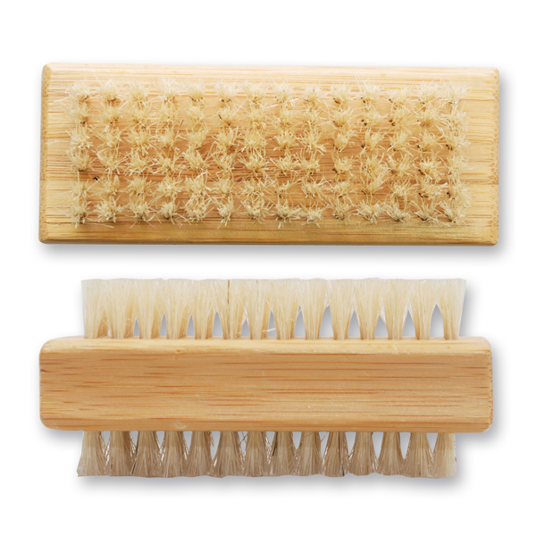 Wooden nailbrush square 