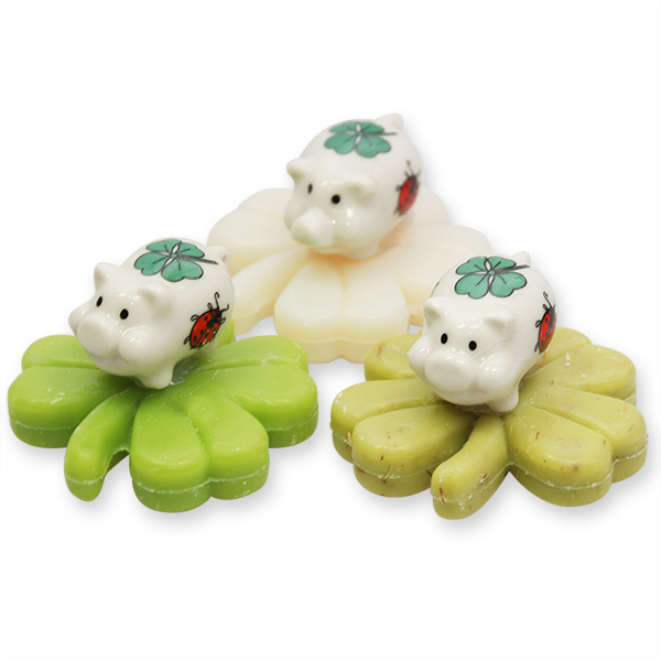 Sheep milk cloverleaf soap 32g decorated with a pig, sorted 