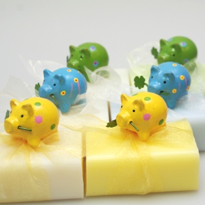 Sheep milk soap 100g decorated with a pig, sorted 