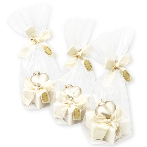 Sheep milk soap star 80g decorated with a glass christmas heart in a cellophane, Classic/christmas rose 