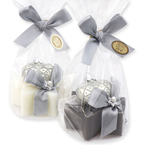Sheep milk soap star 80g, decorated with a glass heart in a cellophane, Classic/christmas rose silver 