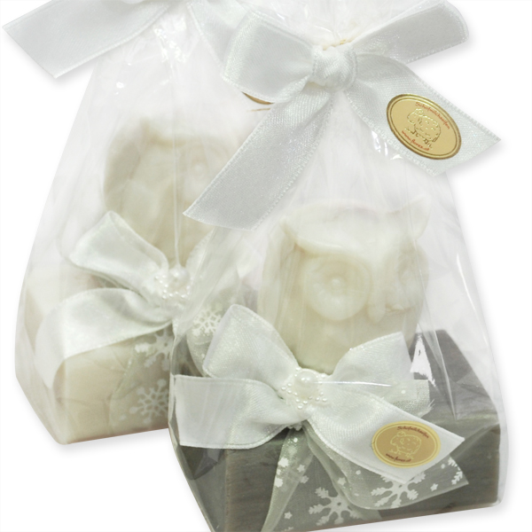 Schafmilchseife eckig 100g dekoriert mit Seife Eule 50g in Cello, Schneerose/Christrose 