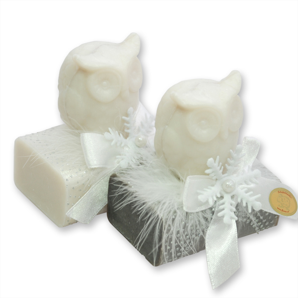 Schafmilchseife eckig 100g dekoriert mit Seife Eule 50g, Schneerose/Christrose 