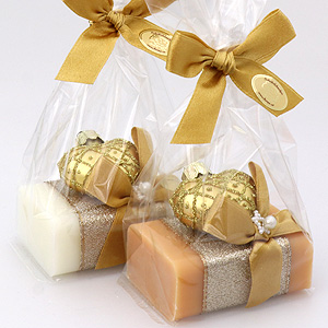 Sheep milk soap 100g decorated with a glass heart in a cellophane, Classic/quince 