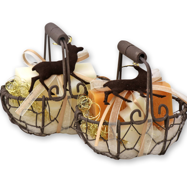 Wire basked filled with a sheep milk soap 100g and a tree 16g decorated, Classic/swiss pine 