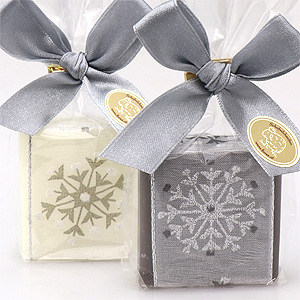Sheep milk soap 35g decorated with a ribbon in a cellophane, Classic/christmas rose silver 