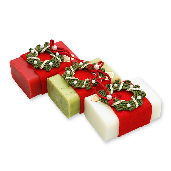 Sheep milk soap 100g decorated with a wreath, sorted 