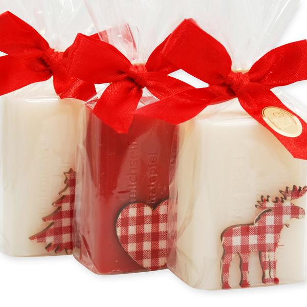 Sheep milk soap 100g decorated with christmas motifs in a cellophane, Classic/pomegrante 