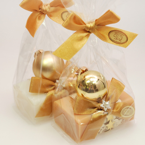Sheep milk soap 100g deocrated with a glass christmas ball in a cellophane, Classic/quince 