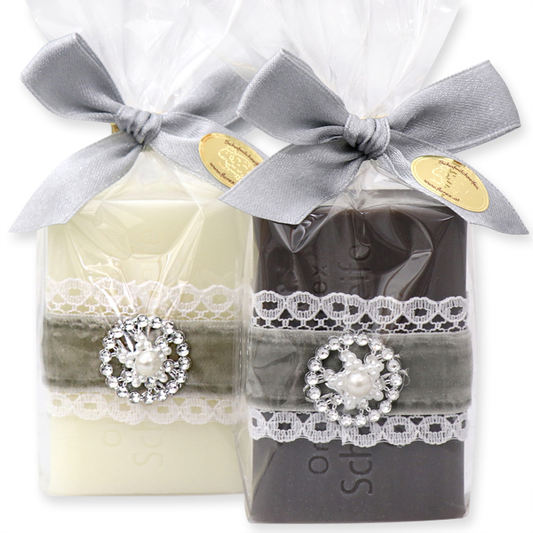 Sheep milk soap 100g, decorated with glitter ornament in a cellophane, Classic/christmas rose silver 