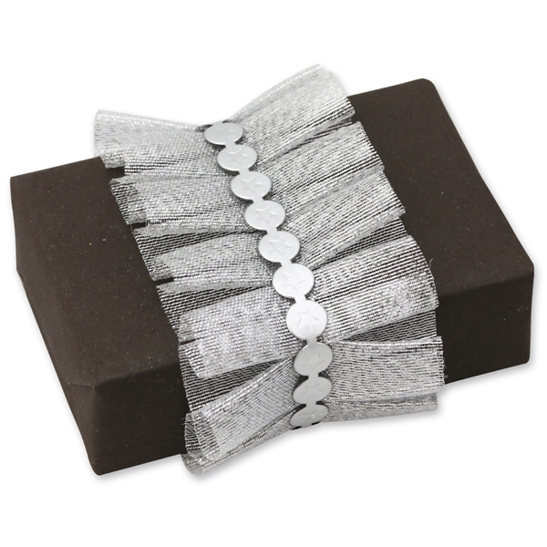 Schafmilchseife eckig 150g "Geschenkpäckchen", Christrose 