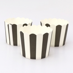 Papierförmchen gestreift schwarz 24 Stück 