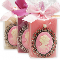 Schafmilchseife eckig 100g dekoriert mit Medaillon 'Nostalgie' in Cello, sortiert 