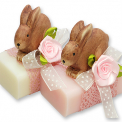 Schafmilchseife eckig 100g dekoriert mit Hase, Classic/Jasmin 