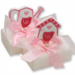 Schafmilchseife eckig 100g, dekoriert mit Holz Motive, Gardenie 