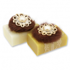 Schafmilchseife eckig 100g dekoriert mit  Puschel, Classic/Zirbe 