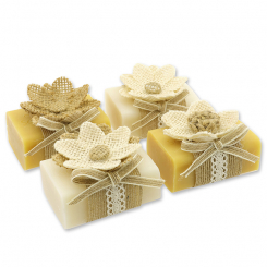 Schafmilchseife eckig 100g dekoriert mit Blume, Classic/Zirbe 