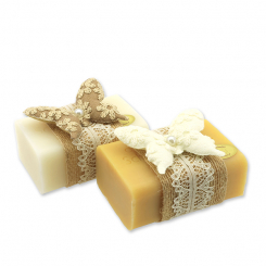 Schafmilchseife eckig 100g dekoriert mit Schmetterling, Classic/Zirbe 