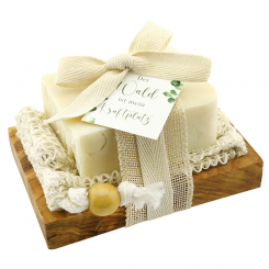Cold-stirred sheep milk soap 150g packed in a soap holder "Der Wald ist mein Kraftplatz", Classic 