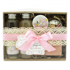 Gift set 5 pieces, Wild rose with petals 
