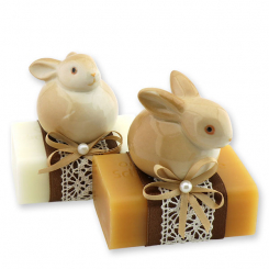 Schafmilchseife eckig 100g dekoriert mit Hase, Classic/Quitte 