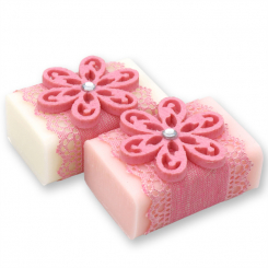 Schafmilchseife eckig 100g, dekoriert mit Filzblume, Classic/Pfingstrose 
