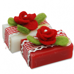 Sheep milk soap 100g, decorated with a felt flower, Classic/pomegranate 
