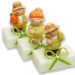 Schafmilchseife eckig 100g, dekoriert mit Kürbisfigur, Classic 