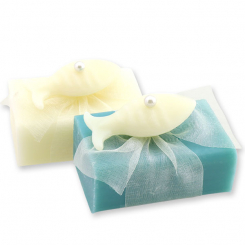 Schafmilchseife eckig 100g, dekoriert mit Seife Fisch 8g, Classic/Kornblume 