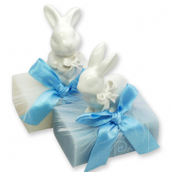 Schafmilchseife eckig 100g dekoriert mit Hase, Classic/Vergissmeinnicht 