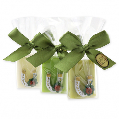 Sheep milk guest soap 25g decorated with a lucky charm in a cellophane, sorted 